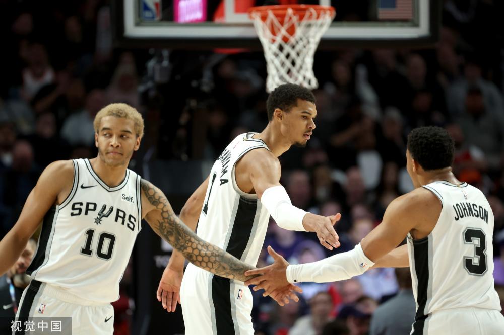 首秀往往是 首秀往往是