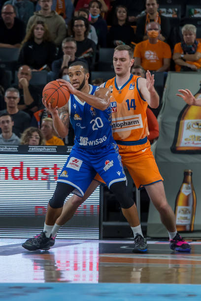 界认识他的 界认识他的